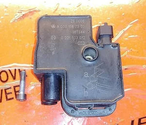 Paquete de bobinas de encendido OEM con pernos de montaje Mercedes número de pieza: A0001587303 - Imagen 1 de 4