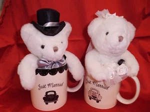 WEDDING BEARS BRIDE AND GROOM IN MUGS WITH MARKER BY RUSS - Bild 1 von 6