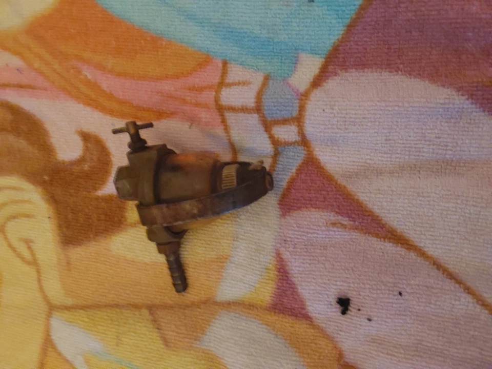 1962 Wheel Horse 502 Tractor Fuel Tank Sediment Bowl - Image 1 of 1