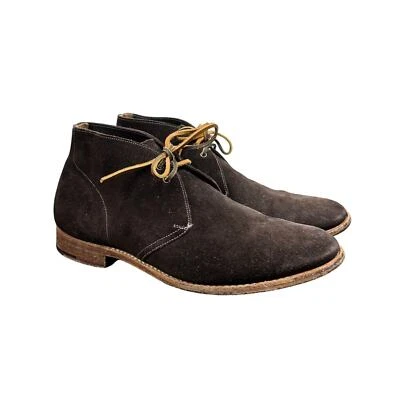 Chukka de gamuza Sahara grado personalizado Church's para hombre 9 Foto 1 de 4