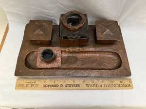 Juego de escritorio de cobre martillado artesanías tintero bolígrafo bandeja sello caja candelabro - Imagen 1 de 9
