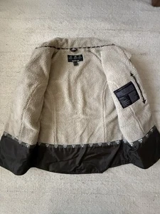 Women’s Waxed Barbour Jacket, Fleece-lined - Picture 1 of 5