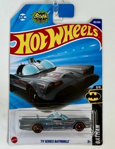 Hot Wheels 2025 TV Series Batmobile 103/250 Batman DC 3/5 Free Same Day Shipping - Picture 1 of 9