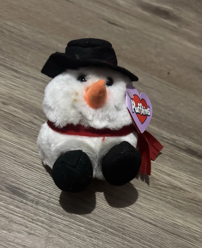 Lote de 10 Juguetes de Peluche Puffkins - Etiquetas Originales Adjuntas - Coleccionables Usados Foto 1 de 4