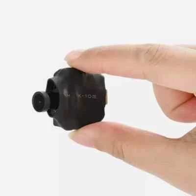 mini telecamera a vite HD WIFI wireless IP 1080P micro videoregistratore più piccolo - Immagine 1 di 4