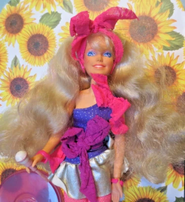 Muñeca Hasbro Jem & the Holograms Rock n Curl Jerrica vintage 1985 completa Foto 1 de 4