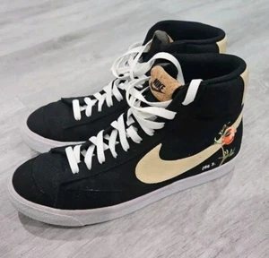 Size 8- Nike Blazer '77 Mid Pomegranate - Picture 1 of 6