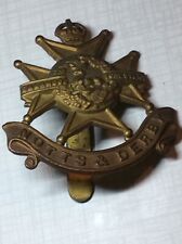 Antique NOTTS & DERBY regiment brass cap badge, original world war 1-2