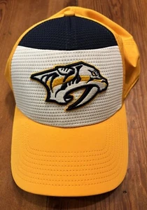 Gorra Nashville Predators NHL Fanatics A Flex Amarilla Gorra Ajustada L/XL NUEVA SIN ETIQUETAS Hockey - Imagen 1 de 6