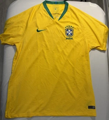CAMISA DE FUTEBOL NIKE BRASIL 2018 2019 Home tamanho XL 893856-749 - Imagem 1 de 4
