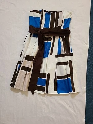 A.P.N.Y. Vestido sin tirantes ajustado y acampanado blanco azul marrón para mujer talla 14 Foto 1 de 4