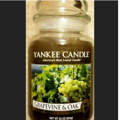 Tarro grande Yankee Candle Grapevine & Oak 2012 Foto 1 de 3