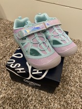 oshkosh kani sandals