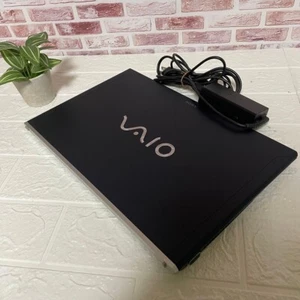 Sony Vaio SVZ1311AJ Core i3-3110M Windows11 RAM 4GB SSD 128GB Black - Picture 1 of 9
