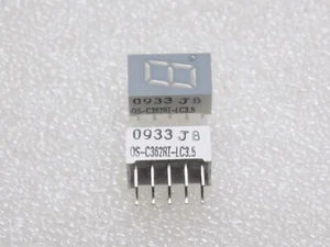 1x 0933 JB 0S-C362RI-LC3.5 7 Segment LED Display - Bild 1 von 3