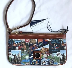 Run Walt Disney World 2018 Marathon Dooney & And Bourke Wristlet Bag Purse 6 - Picture 1 of 8