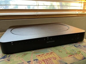 TECHNICOLOR CGA4131TCH DOCSIS 3.1 WIRELESS BUSINESS MODEM • Selling For Parts - Picture 1 of 3