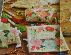 FLORAL NÄHZUBEHÖR NADELETUI SCHERENANHÄNGER NADELKISSEN KREUZSTICHKARTE - Bild 1 von 4