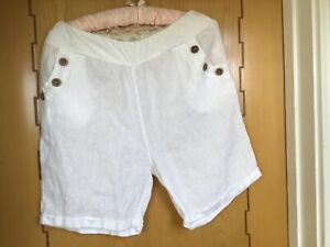 White linen elasticated waist shorts  pockets and button detail size L (16)