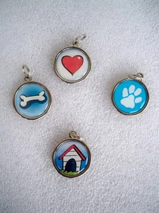 OFFERTA 4 MEDAGLIETTE CIONDOLO PER CANE IN METALLO - Imagen 1 de 1