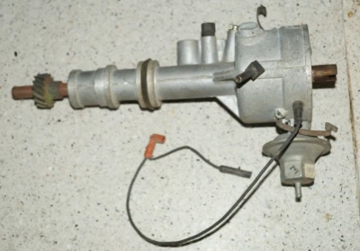 NOS Genuine Motocraft Ford truck distributor PN D3TF12102CA - Image 1 of 4