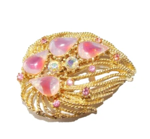 Vintage Brooch Pin Pink Cabochons Rhinestones Gold Tone Teardrop Shape Costume - Picture 1 of 14