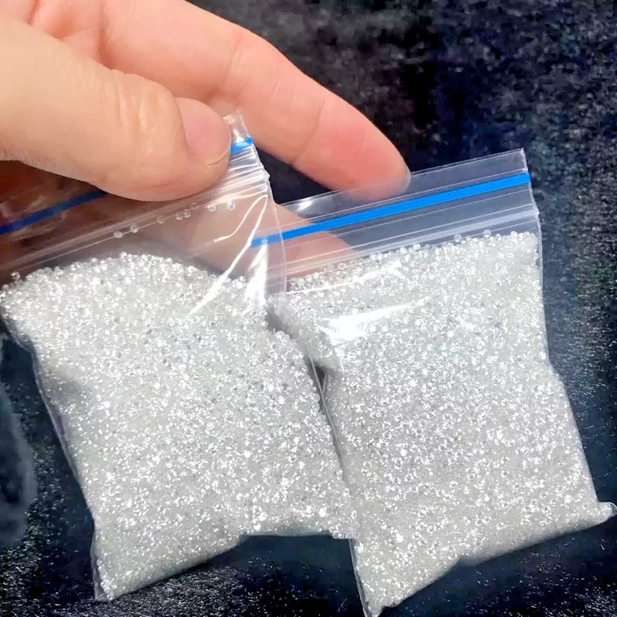 Lab Grown CVD Diamond 1.00-3.20 MM F SI1 CLEARITY 2.75 CTS MIX LOT CVD MELEE - Image 1 of 4