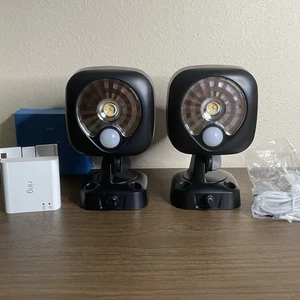 Ring Spotlight Smart Lighting Battery Powered Outdoor Motion Sensor Security - Picture 1 of 17