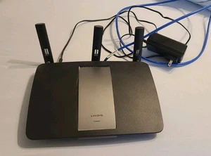 Linksys EA6900 /AC1900 1900 Mbps 5 Port Wireless Router/ TESTED AND WORKS  - Picture 1 of 5