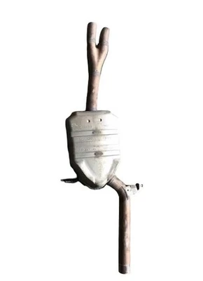 Silenciador de escape Audi Q5 2009-2017 silenciador de tubo resonador central 2,0 L OEM Foto 1 de 4