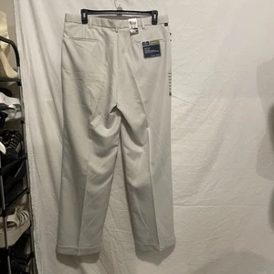 Dockers Pants Mens 38x34 Original Khaki Pleated Cuffed Pants Relaxed Fit NWT - Picture 1 of 9