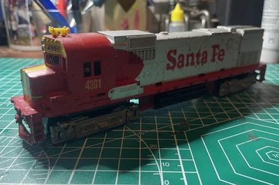 Vintage Tyco HO Alco C-430 #4301 Santa Fe Locomotive Engine Serviced Lot 25-083 - Image 1 of 2