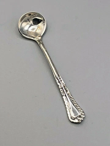 Towle  Sterling Silver Master Salt Spoon 3 5/8" Cover