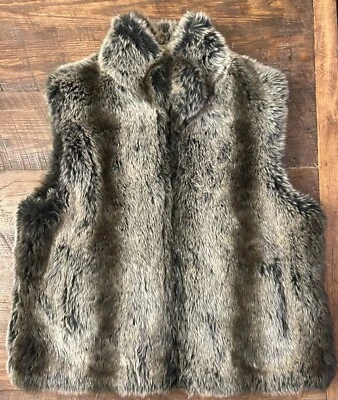 Blassport Women’s Size M Faux Grizzly Bear Fur Reversible Zip Vest - Image 1 of 4