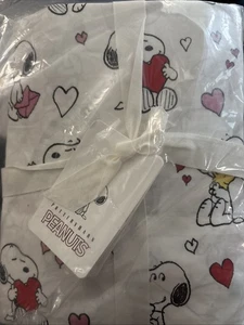 Pottery Barn Peanuts HERZEN Liebe SNOOPY Woodstock NEU volle Größe Lakenset - Bild 1 von 3