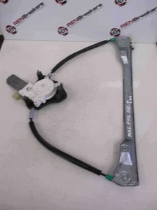 Renault Clio MK2 2001-2006 Fahrer vorne OSF Fensterheber + Motor 5DR - Bild 1 von 2