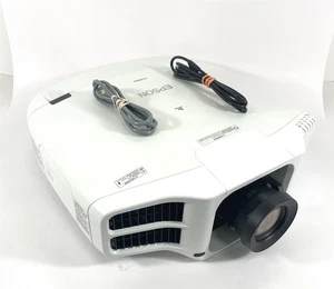 Epson pro G7500U 6500-Lumen 4k Projector *282 Hours Logged, SEE DESC* - Picture 1 of 11
