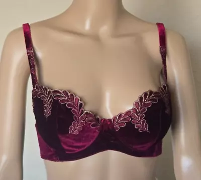 Victoria's secret velvet velour push up Vintage bra Silicone gel underwire 34C - Image 1 of 4