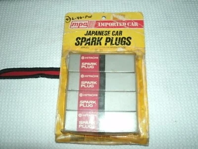 Juego de bujías para automóvil Hitachi (4) nuevas #L46PW - N.O.S. Datsun, Honda, Toyota Foto 1 de 4