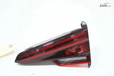 AUDI A4 QUATTRO 2017-2019 LUZ TRASERA DERECHA INTERIOR FRENO FRENO FRENO OEM Foto 1 de 4