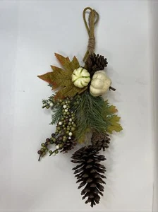 Mid Century Herbst Deko Wandbehang Garn Akzent Herbst Blätter Tannenzapfen Kürbis - Bild 1 von 5