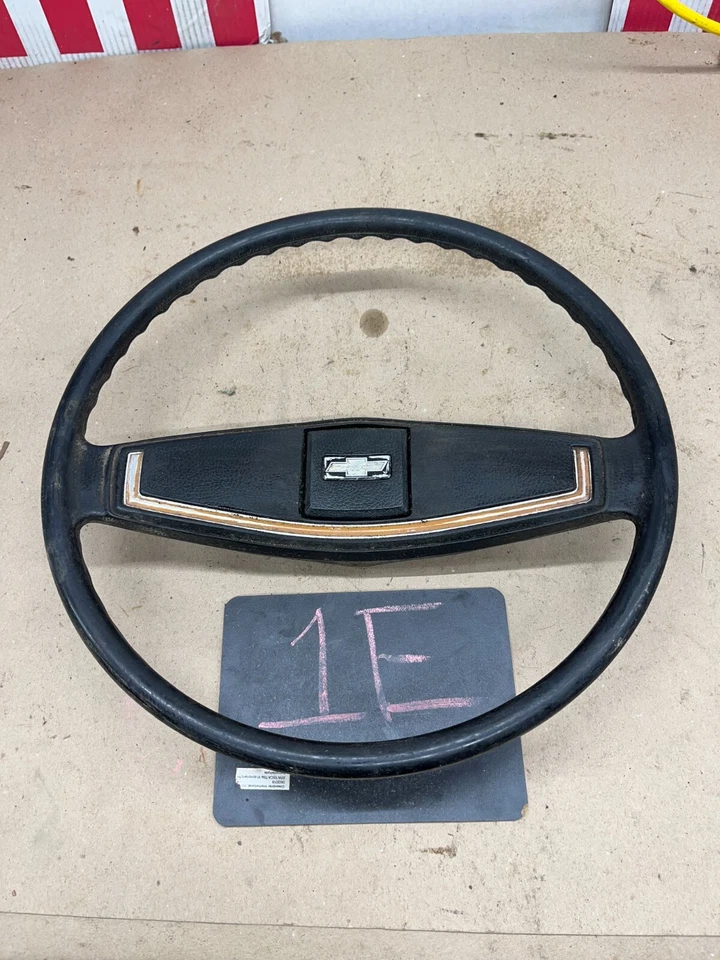 1973 73 74 75 76 7 chevrolet square body TRUCK steering wheel c10 k5 blazer k10 - Image 1 of 4