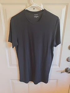 Calvin Klein Men's T Shirt - Picture 1 of 4