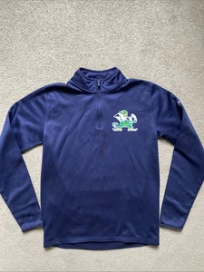 Boys Under Armour Size XL Navy Blue 1/4 Zip Sweatshirt Notre Dame Leprechaun - Picture 1 of 7