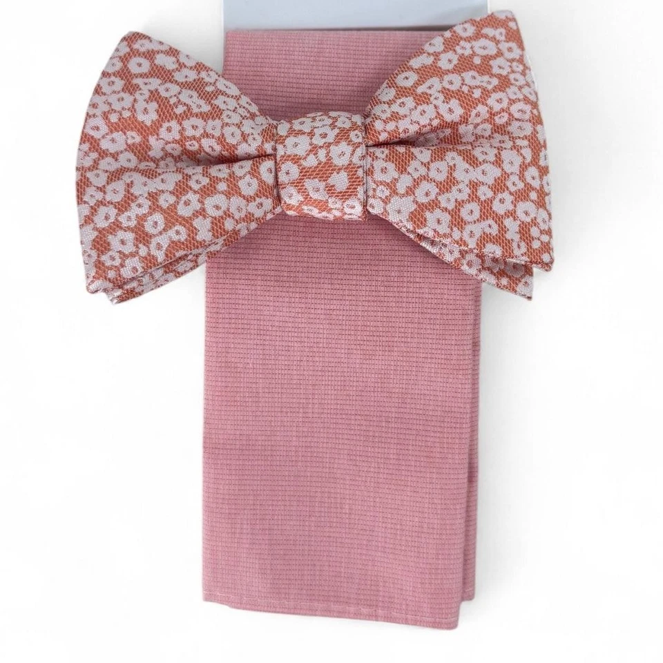 Corbata de moño floral Brennan Bar III para hombre preatada bolsillo liso cuadrada naranja Foto 1 de 1