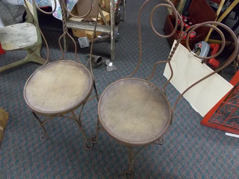 Vintage Ice Cream Parlor Chair Set Cover