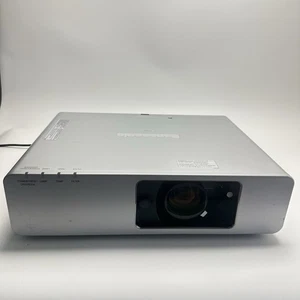 Panasonic PT-FW300NTU WXGA, proiettore LCD modello PT-FW300 necessita di lampadina nuova - Foto 1 di 10