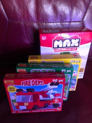 Zuru Knight's Castle and set of 3 Best Lock (blocks) vehicles; NIB FREE SHIPPING - Image 1 of 4