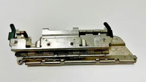 Harley Davidson Touring OEM Right Side Saddlebag Hinge '97-13 - Bild 1 von 3