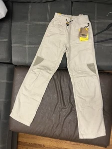 KEEN Mens Slacker Pant size XS (L30) NEW With Tags Stone/khaki - Picture 1 of 8